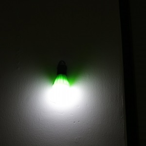 Портативна LED-лампочка CampM Green