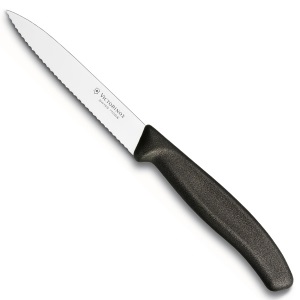 Нож кухонный Victorinox SwissClassic волнистое лезвие черный (6.7733)