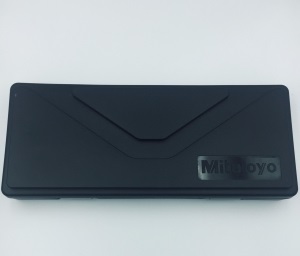 Штангенциркуль копія Mitutoyo цифровий 0-6 дюймів / 0-150 мм (500-196-30C)